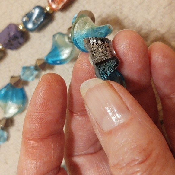 Lot of Necklaces - Picture 7 of 16